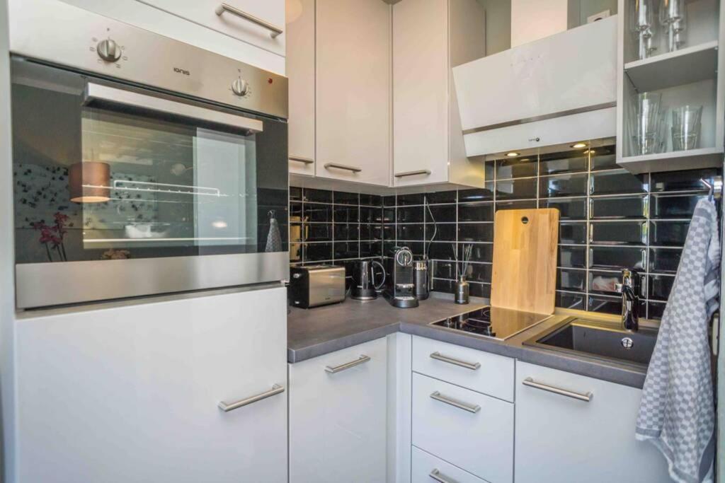 Maritim Und Individuell In Wenningstedt Mit Balkon Daire Dış mekan fotoğraf