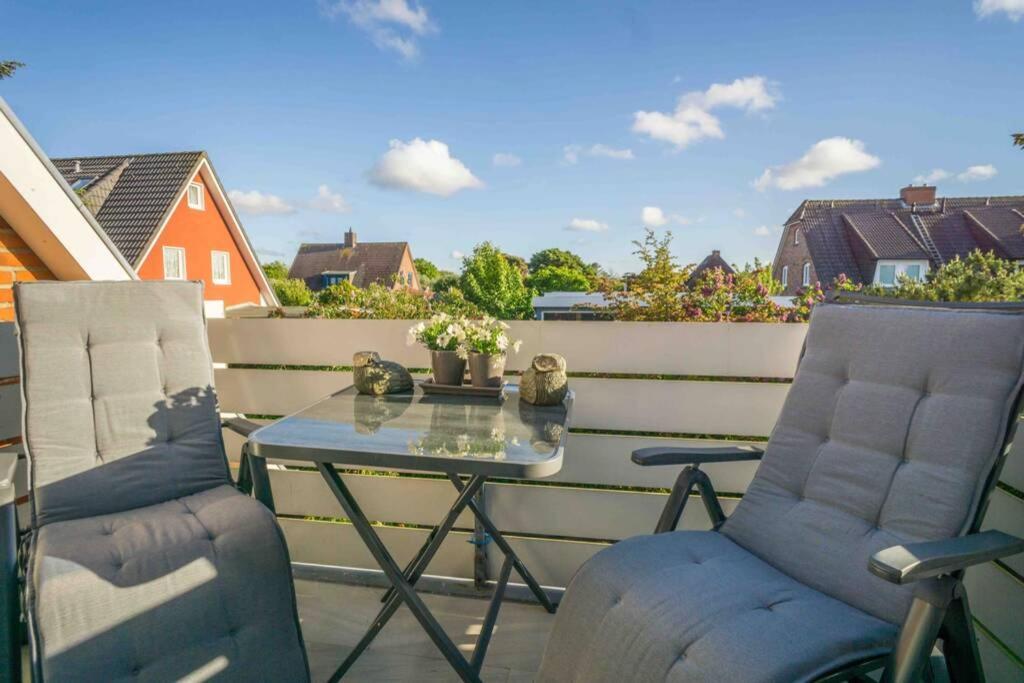 Maritim Und Individuell In Wenningstedt Mit Balkon Daire Dış mekan fotoğraf